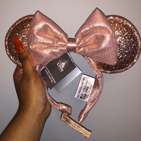 Rose Gold Minnie Mouse Ear Headband - Picture 1 of 3